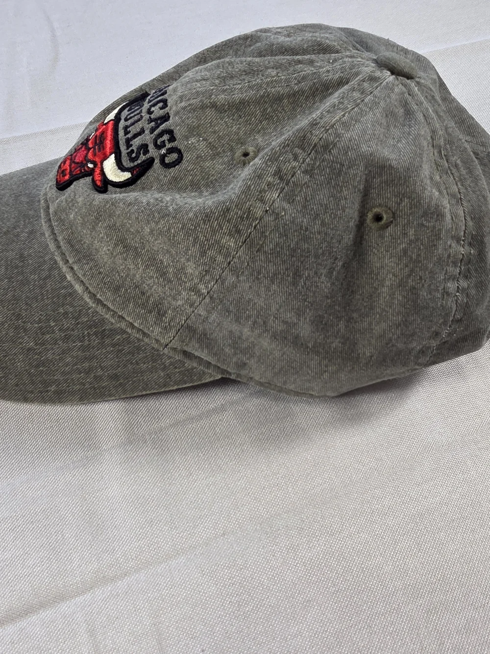 Mitchell & Ness Chicago Bulls Washed Olive Dad Hat Strapback OSFA